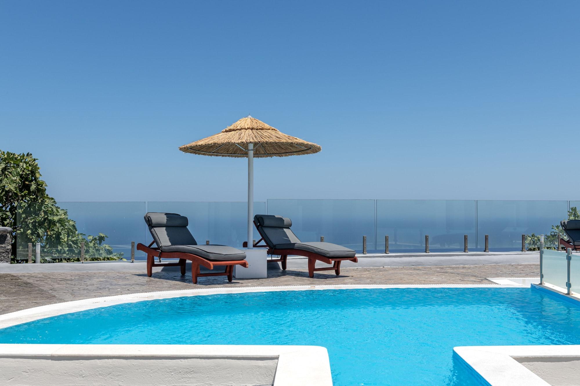 Splendour Hotel And Suites Firostefani Ngoại thất bức ảnh