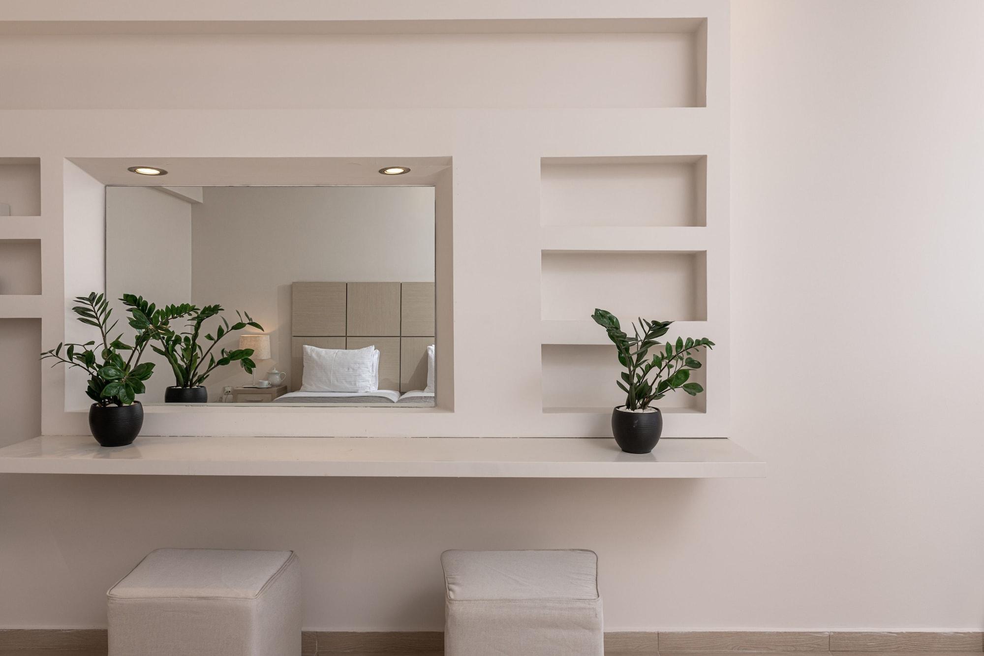 Splendour Hotel And Suites Firostefani Ngoại thất bức ảnh