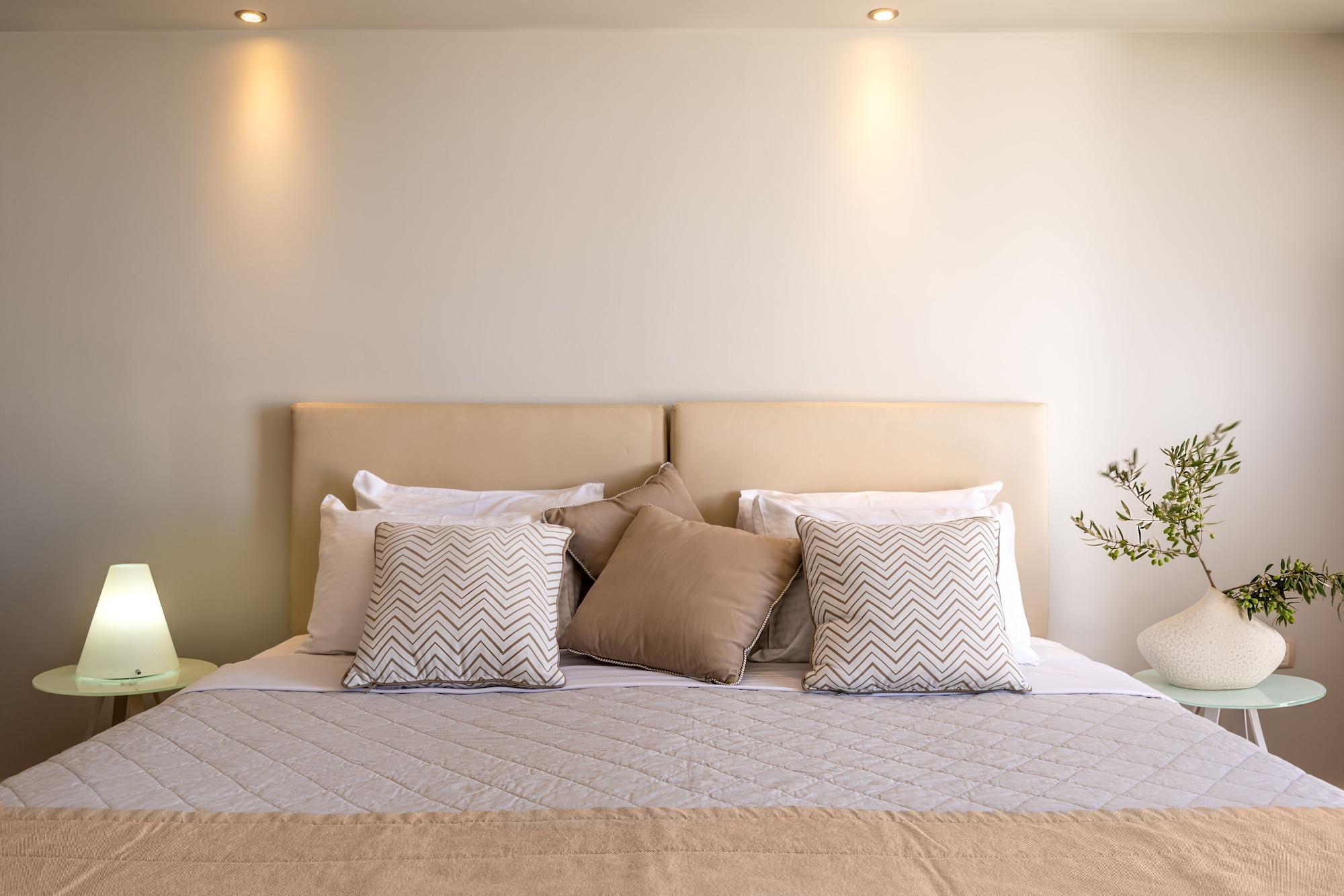 Splendour Hotel And Suites Firostefani Ngoại thất bức ảnh