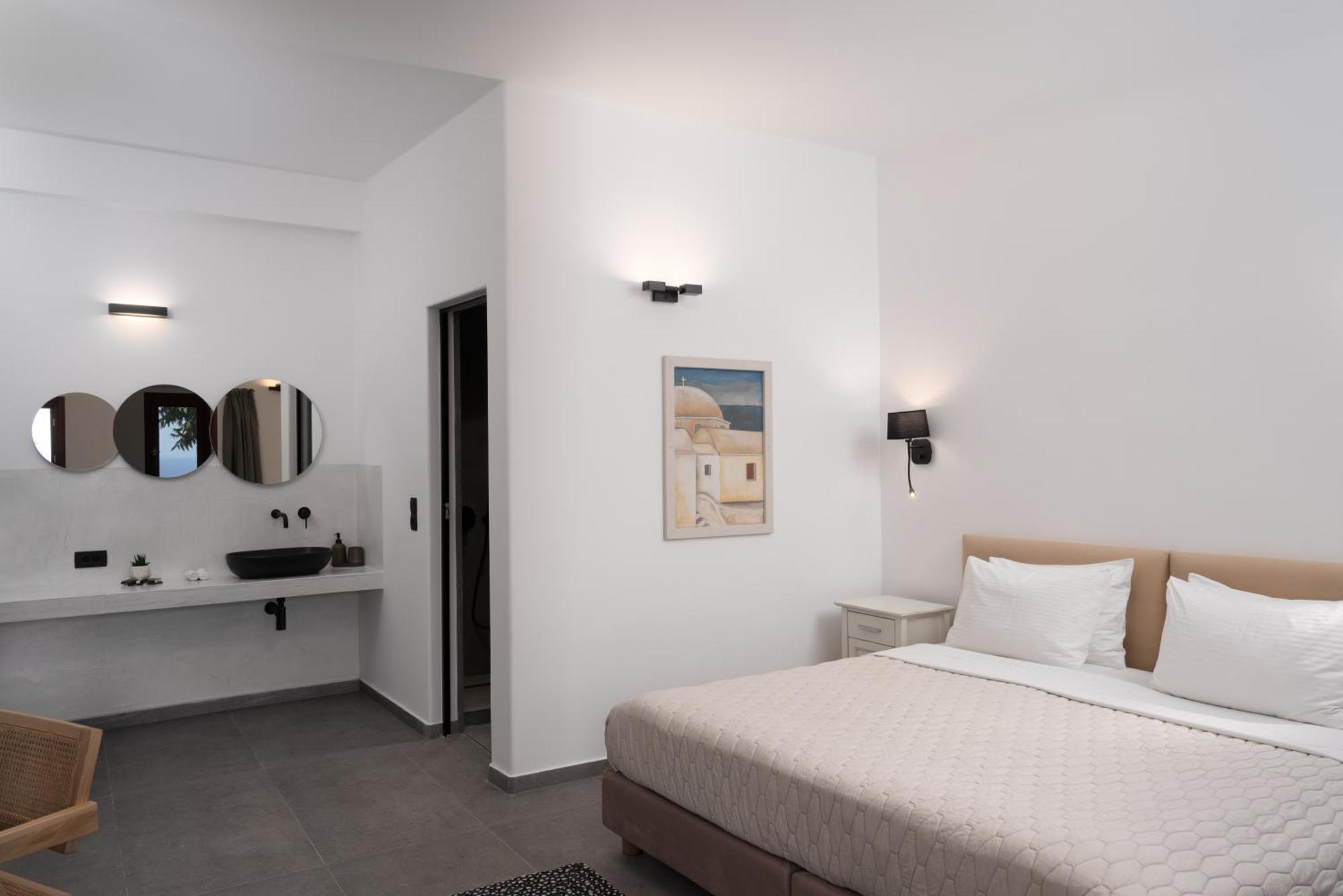 Splendour Hotel And Suites Firostefani Ngoại thất bức ảnh