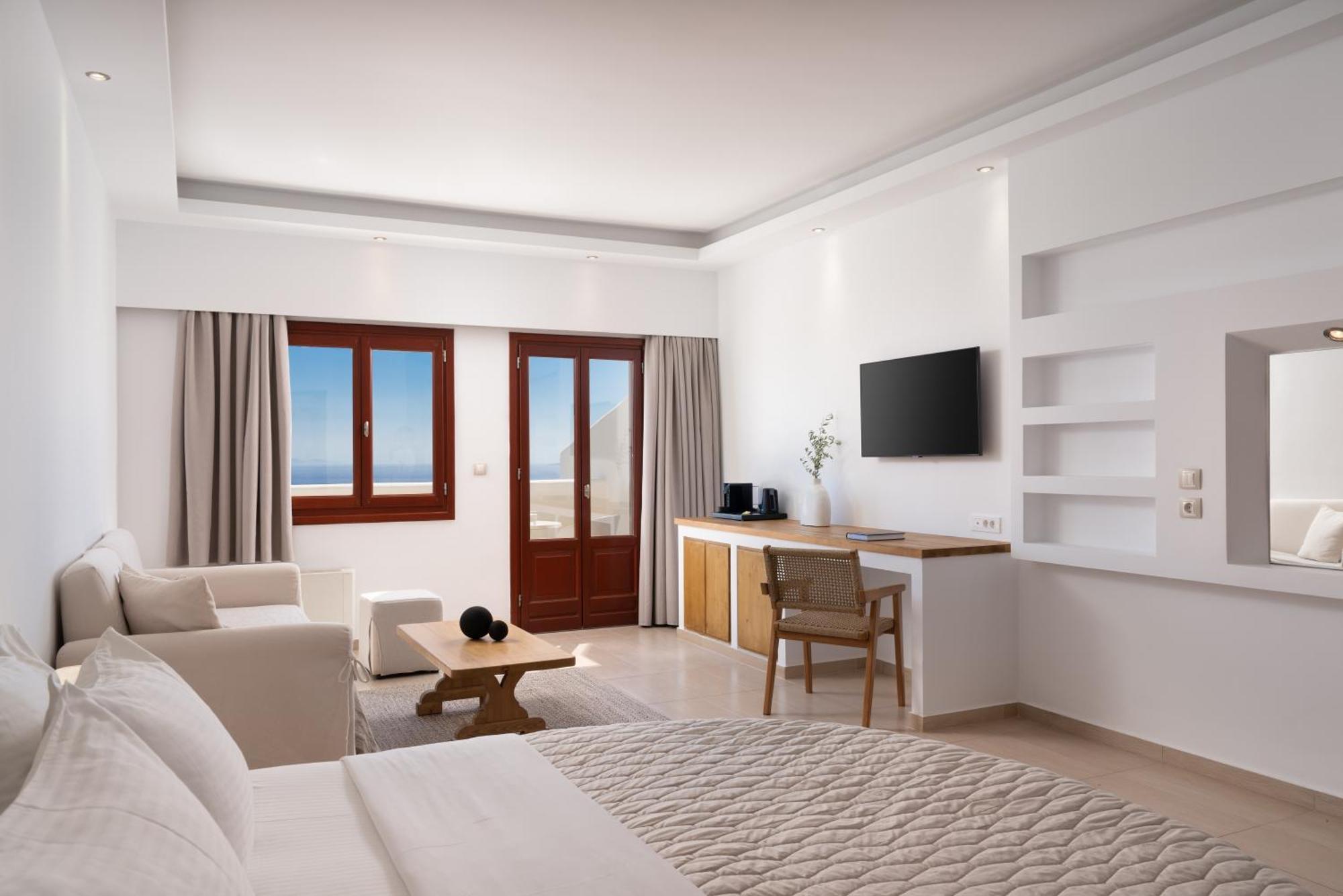 Splendour Hotel And Suites Firostefani Ngoại thất bức ảnh